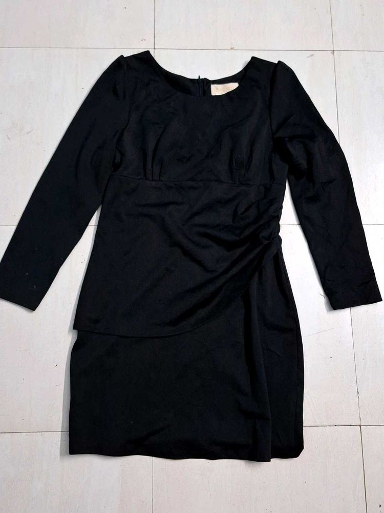 Elegant Black Dress