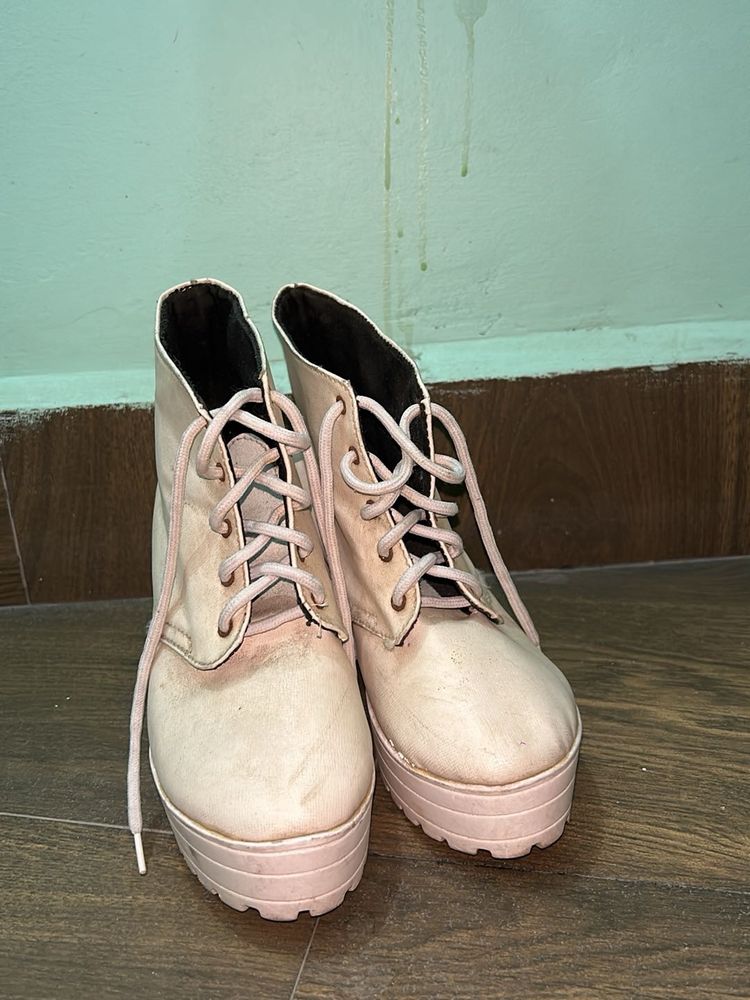 Platform Lace-Up Boots