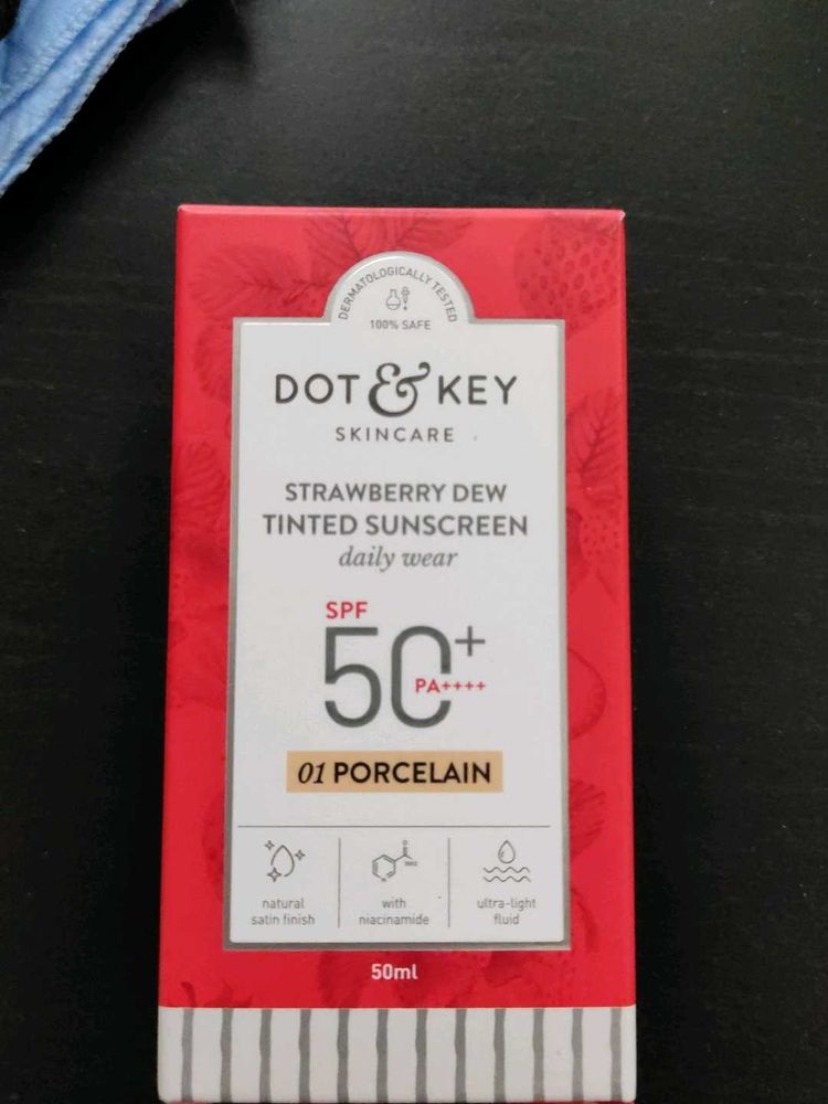 Dot &amp; Key Tinted Sunscreen SPF 50 - Porcelain