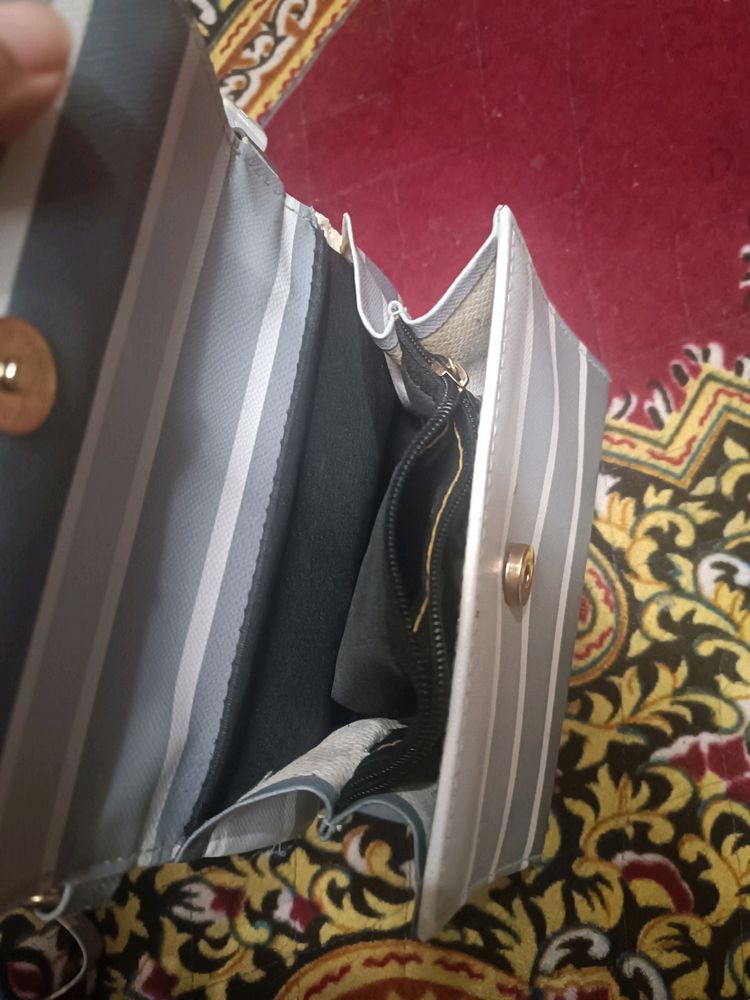 Sling Bag