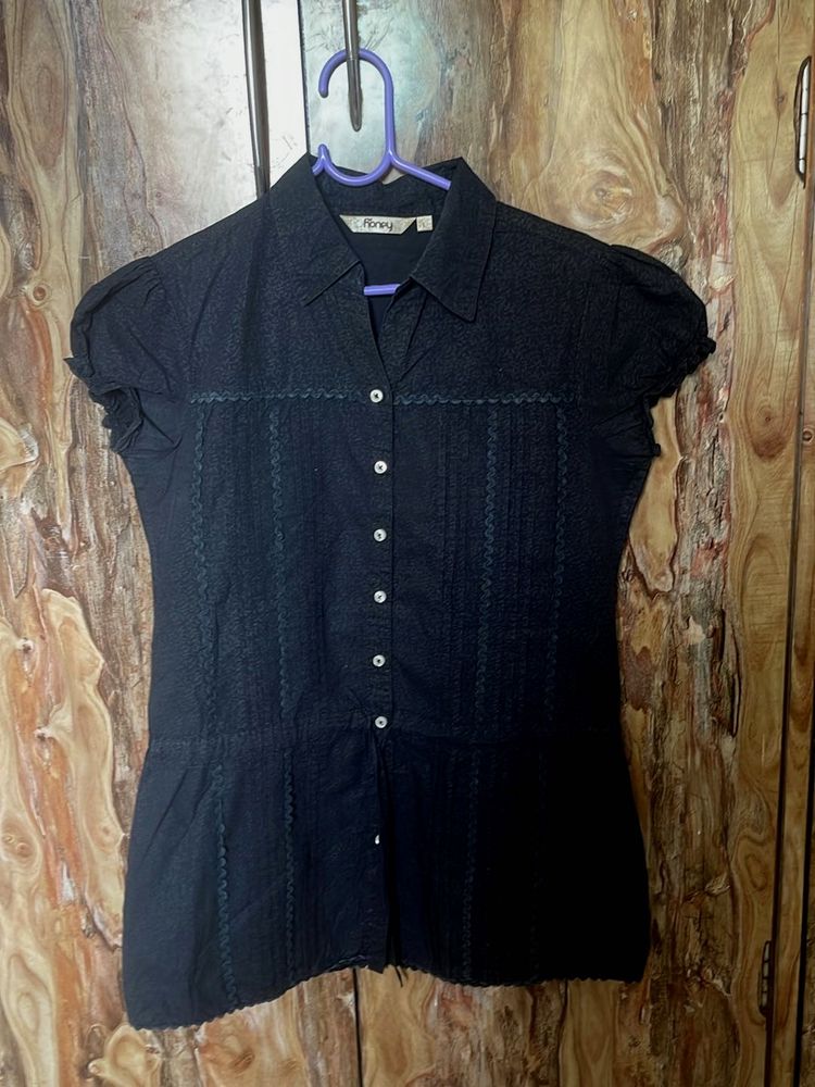 Cute Vintage Black Honey Top♥️