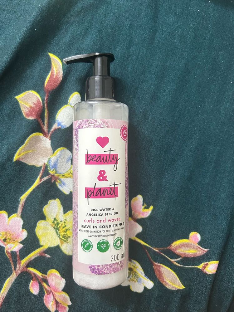 Beauty &amp; Planet Leave-In Conditioner