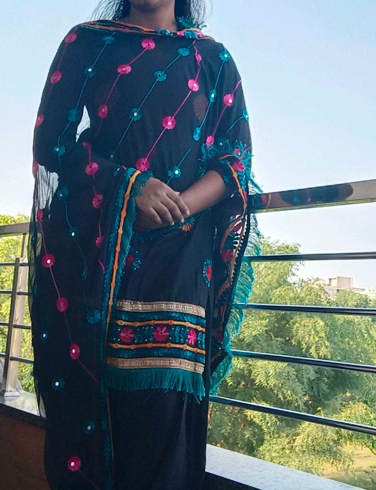 Embroidered Salwar Kameez