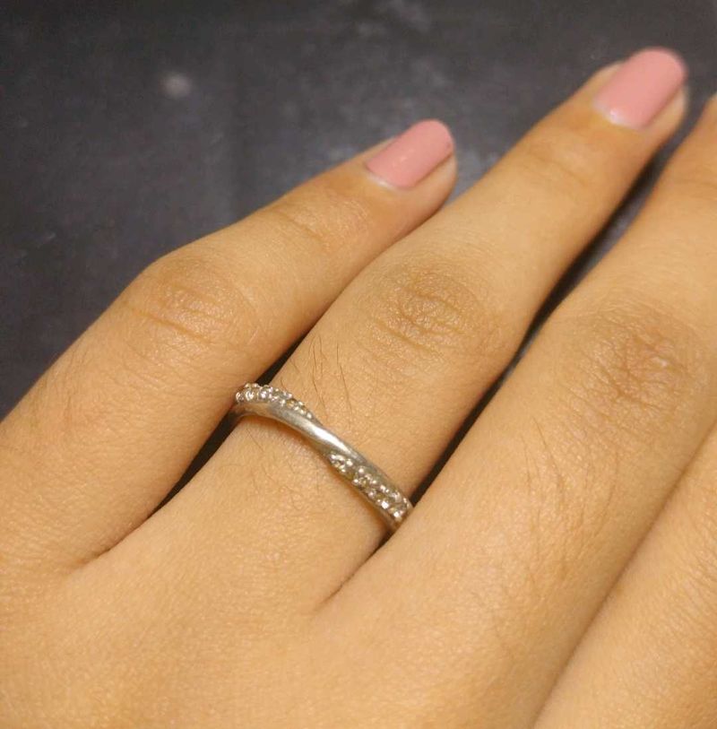 Elegant Pure Silver Ring