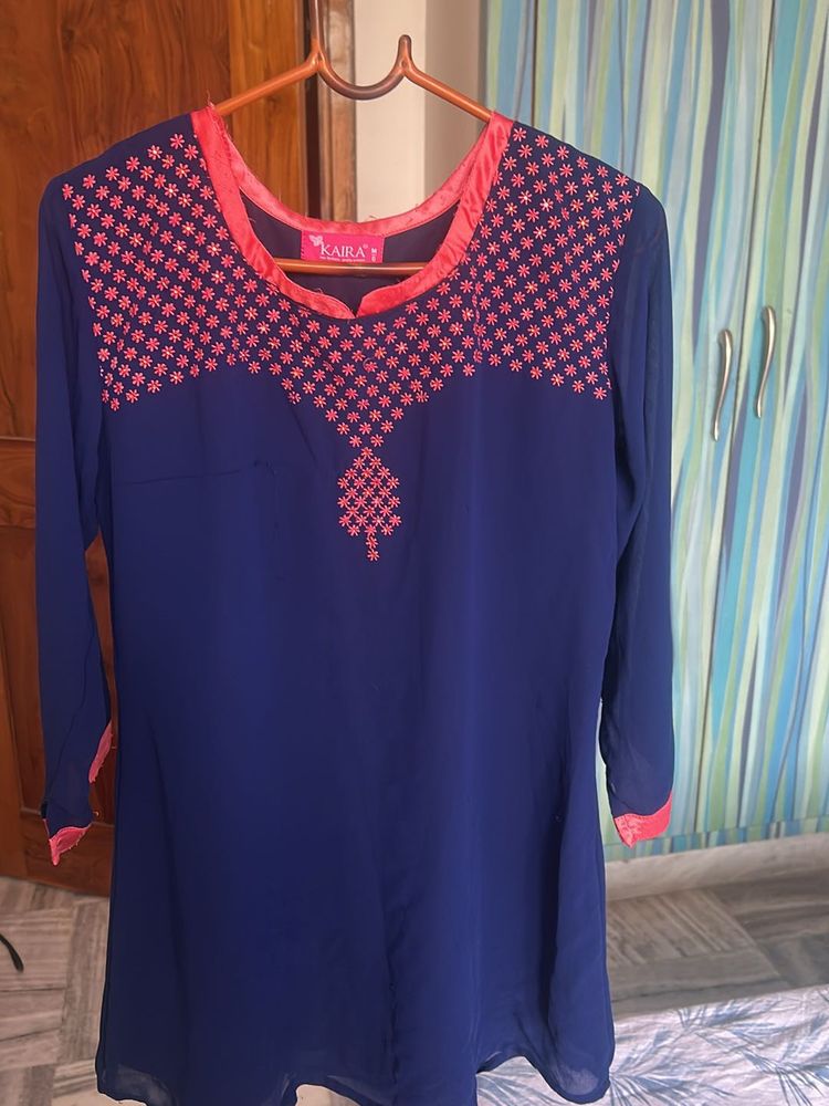 Kaira&#39;s Navy Blue Embroidered Tunic