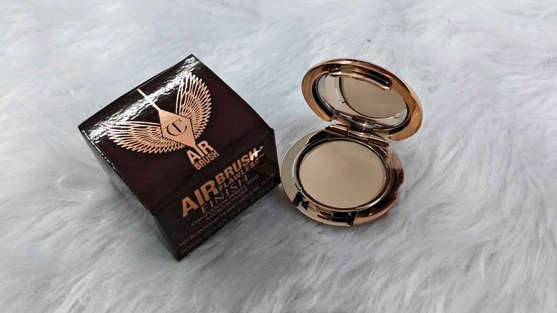 Charlotte Tilbury Compact