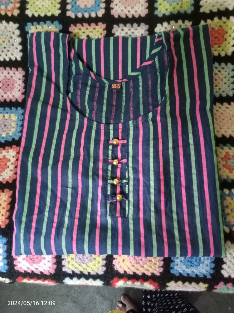 Beautiful Straight Kurti