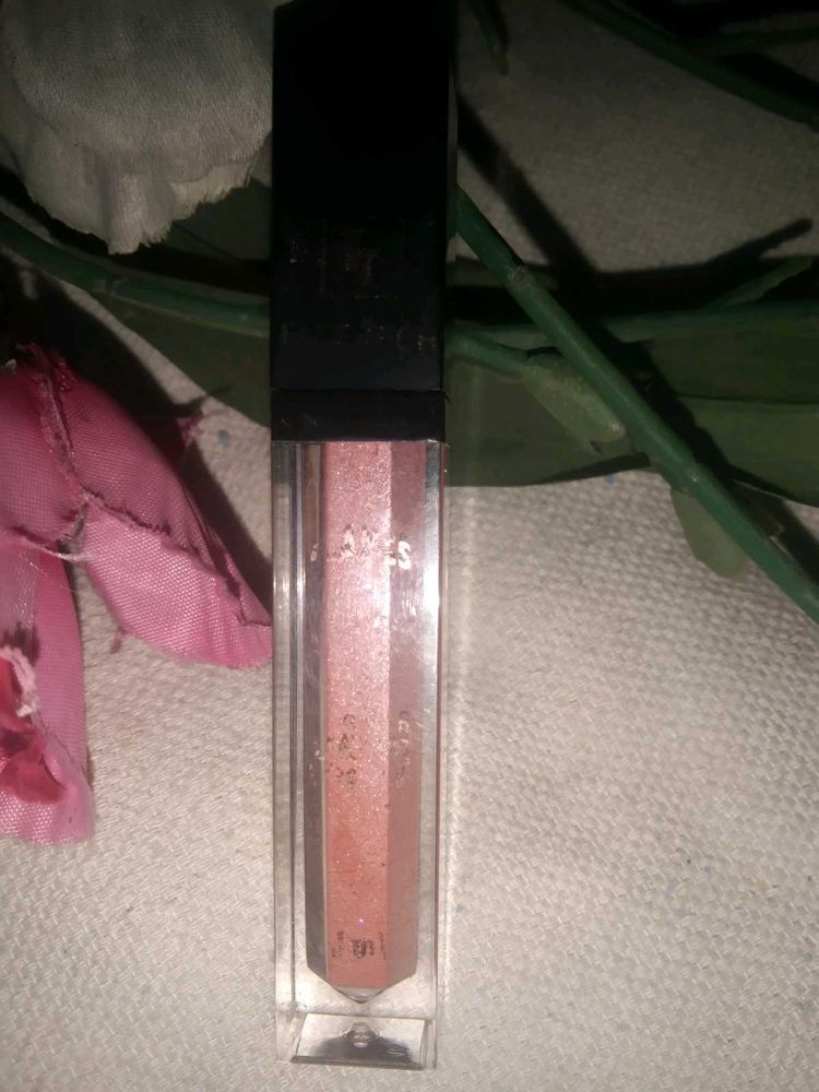 Makeup Forever Lipstick