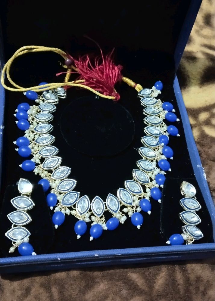 Beutiful Blue Colour Set