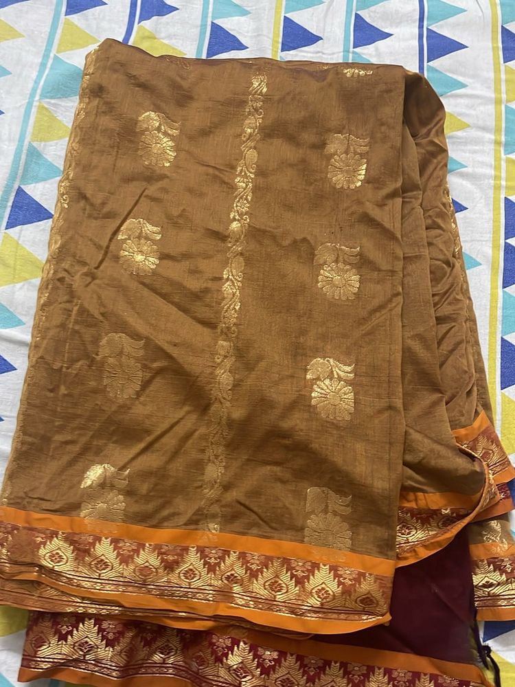 Vacating! Silk Saree : Maroon Pallu And Brown
