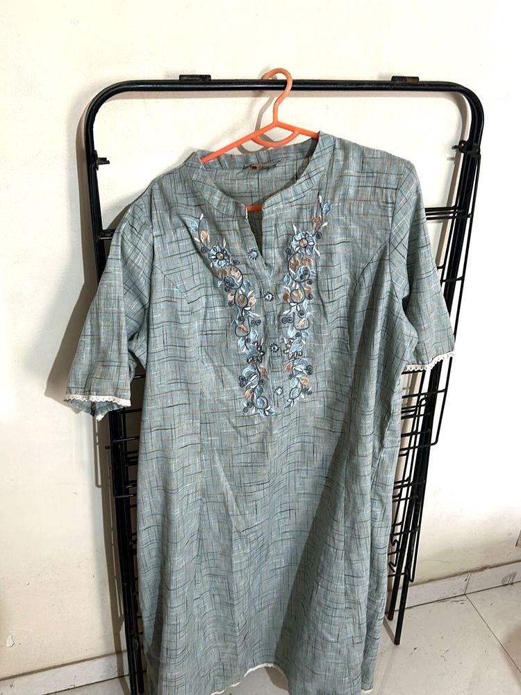 Embroidered Kurta