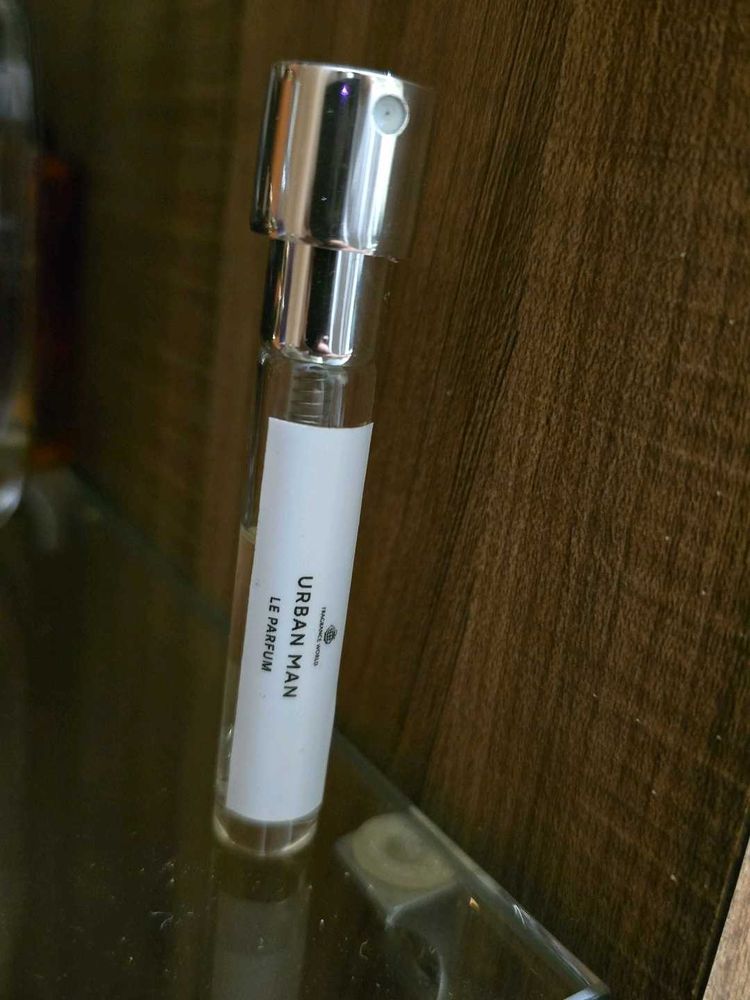 Fragrance World Urban Man Le Parfum 4 ML DECANT