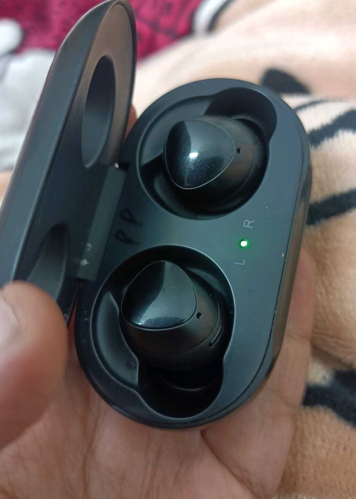 Samsung Galaxy Buds+