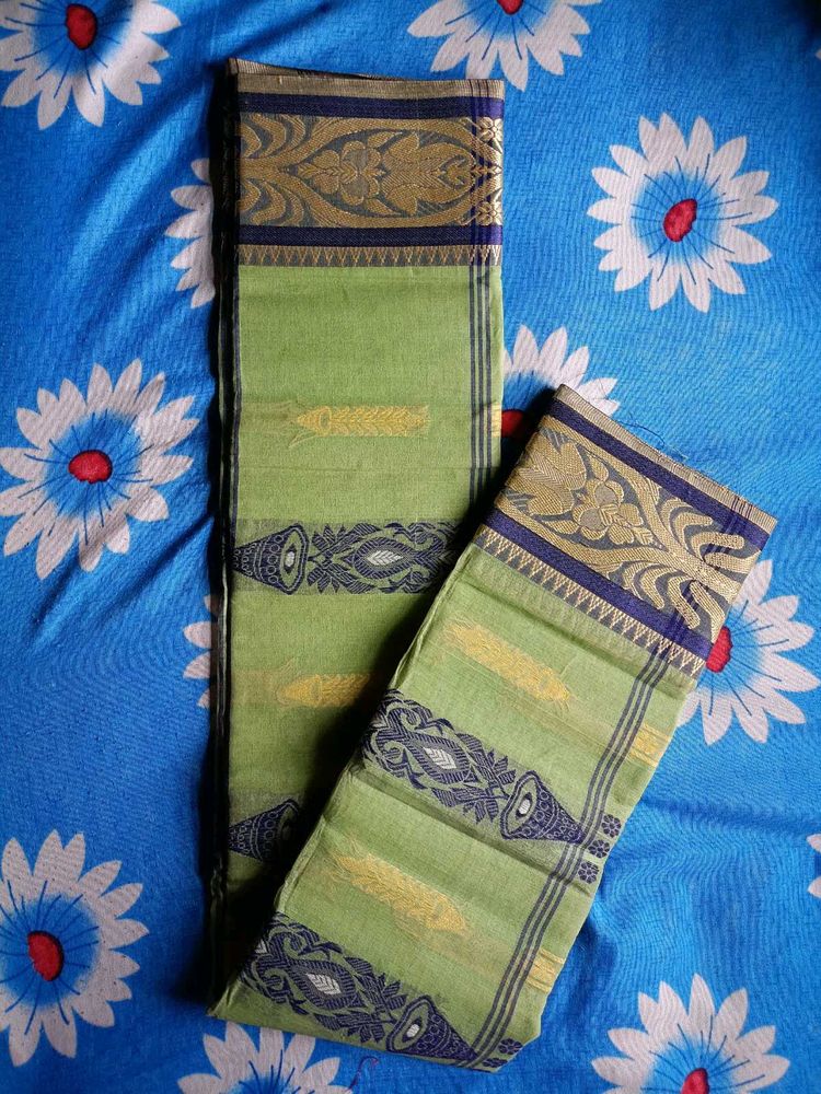 Taant Saree