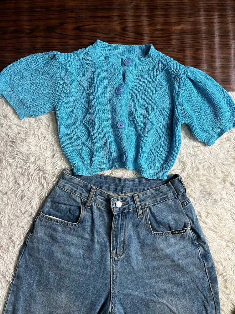 Cute Puffed Sleeves Top