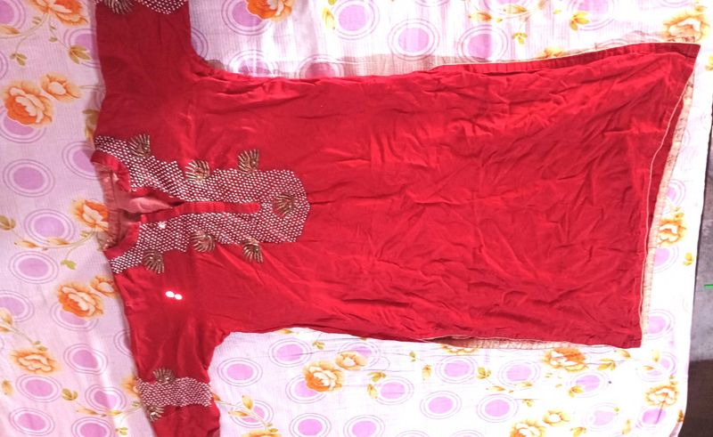 Red Kurta