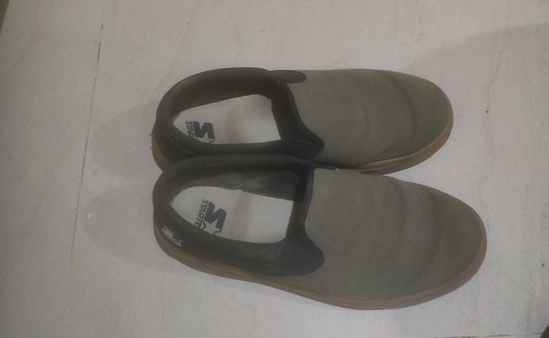 Casual Slip-on Shoes