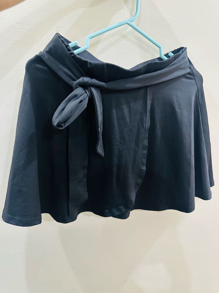 Cute Black Skort