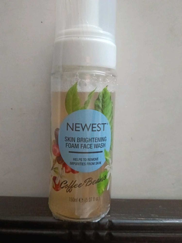 Newest Skin Brightening Foam Face Wash