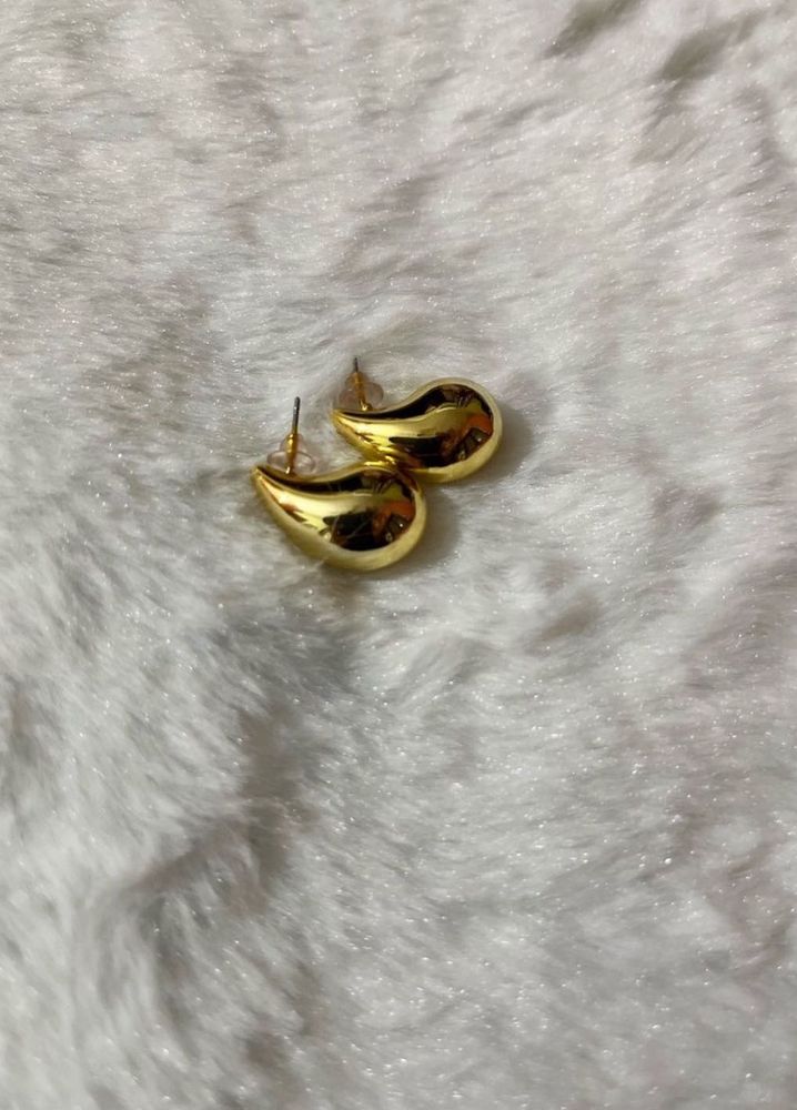 Earings