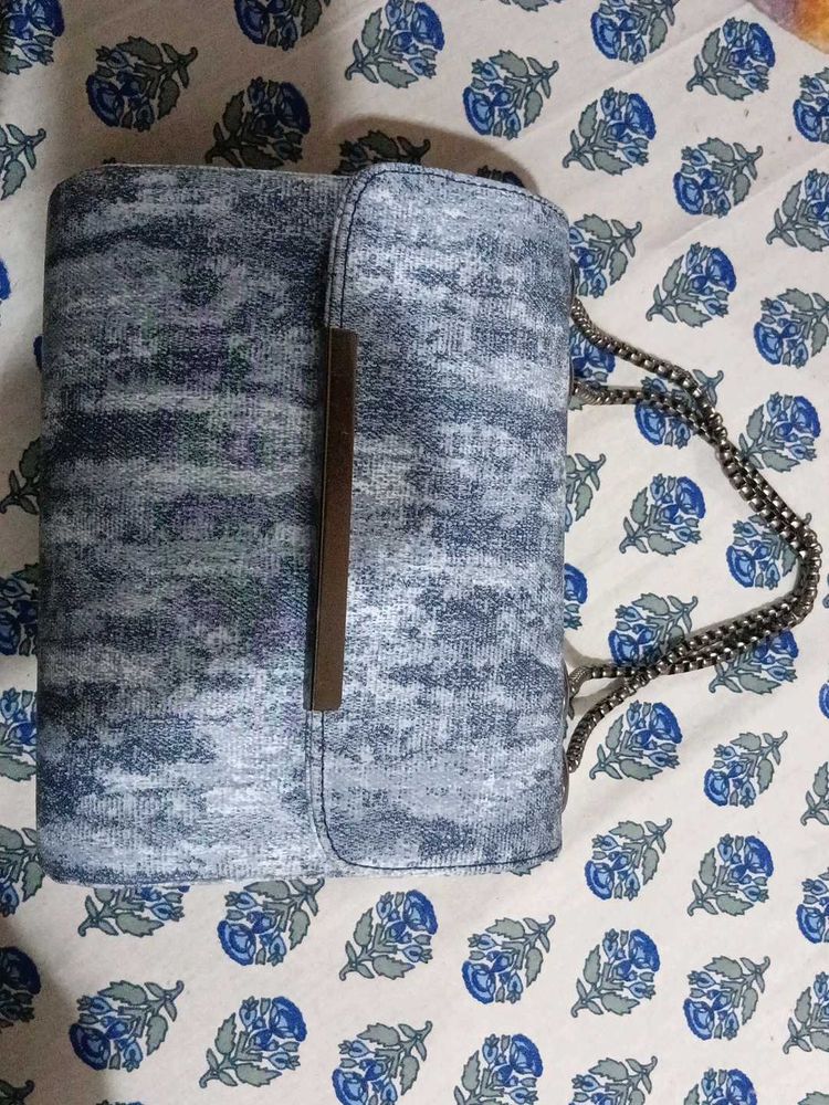 Stylish Shoulder Bag