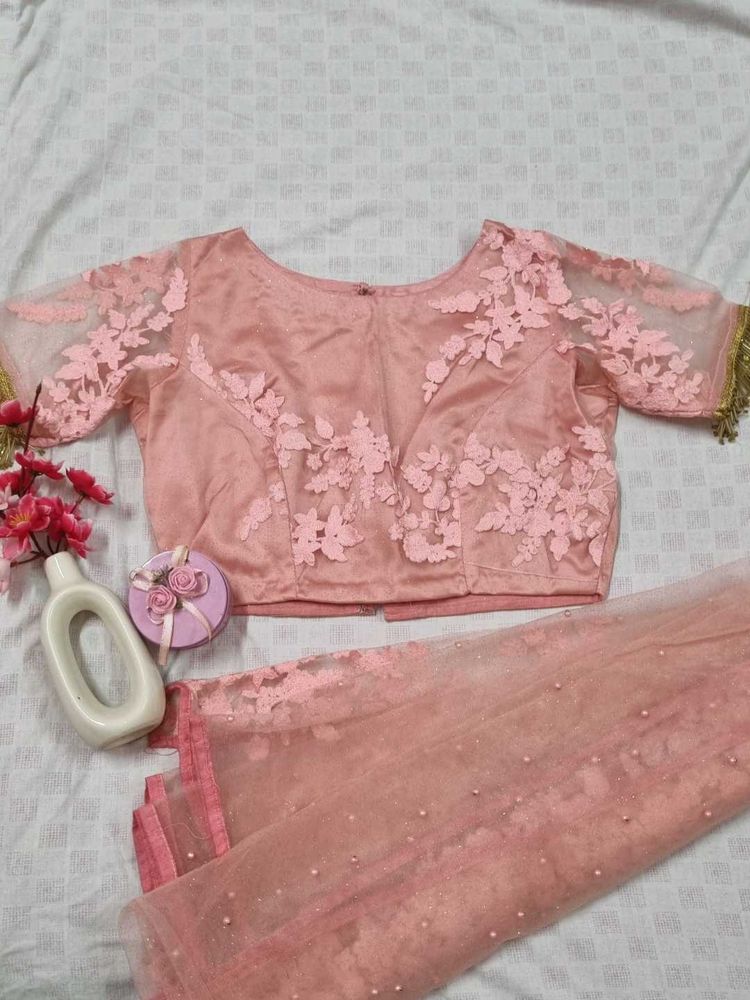 Cute Peach Floral Leheghna with Blouse &amp; Dupatta