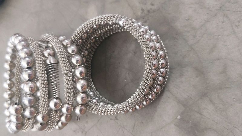 Bangles ( Pack Of 7 )