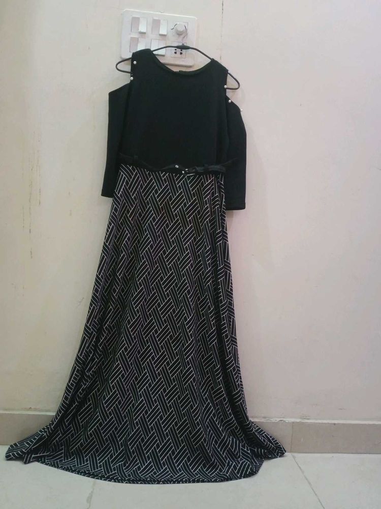 Chic Black Maxi Dress