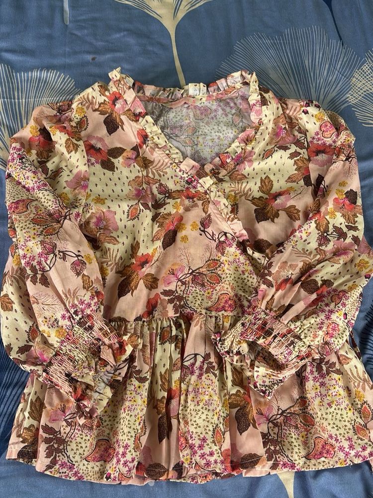 Korean Top