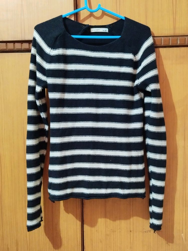 Full Sleeves, Woolen Sweater.