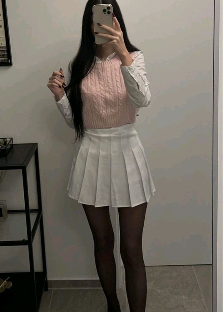 ‼️PRICE DROP‼️White Pleated Skirt Pinteresty