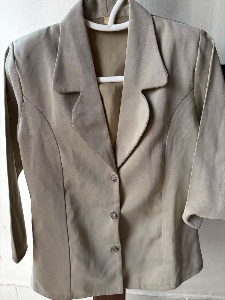 Elegant Beige Blazer