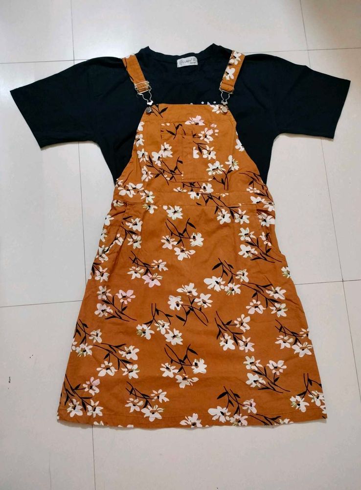 * It&#39;s Korean Style Dungaree Skirt