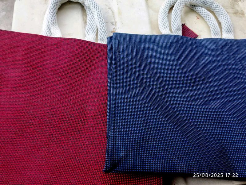 Red &amp; Blue Woven Tote Bag Set