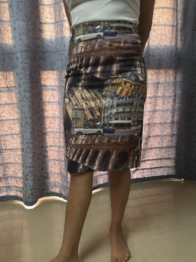 Cityscape Print Skirt