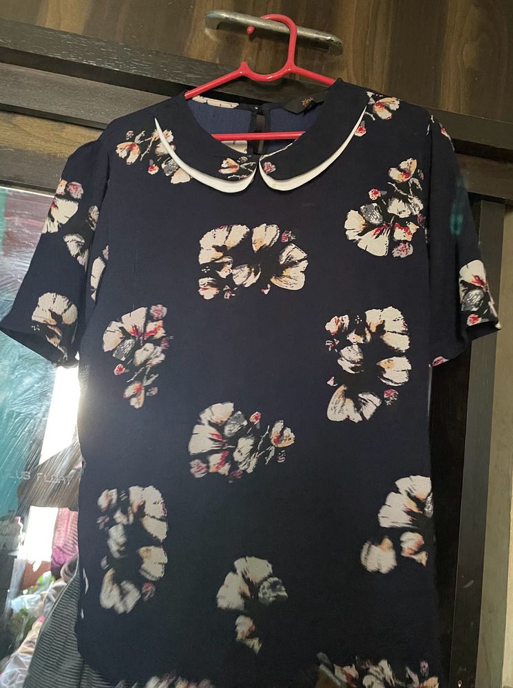 Navy blue axle T-shirt
