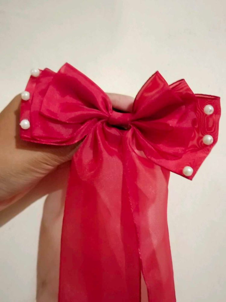 Red Bow