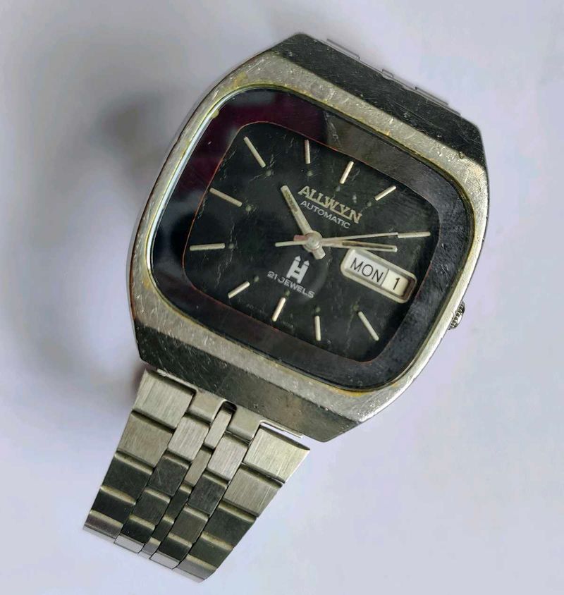 Allwyn TV dial Automatic Watch