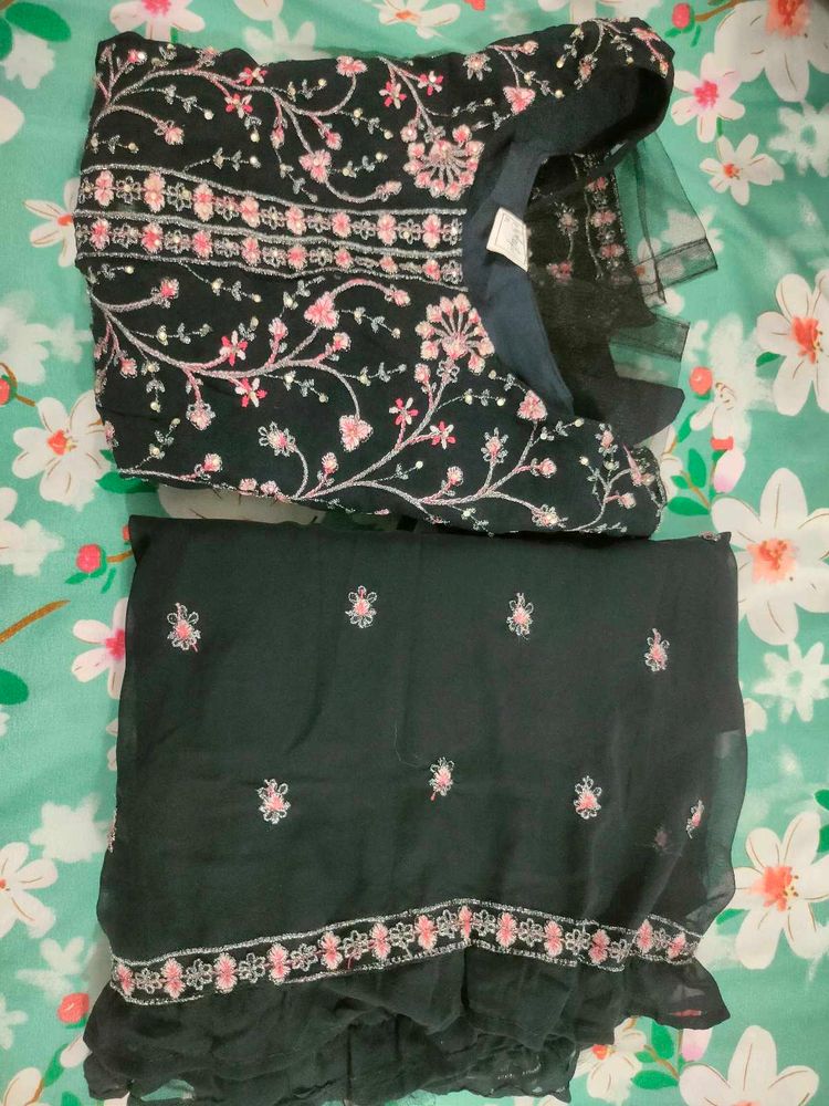 Elegant Embroidered lehnga Set