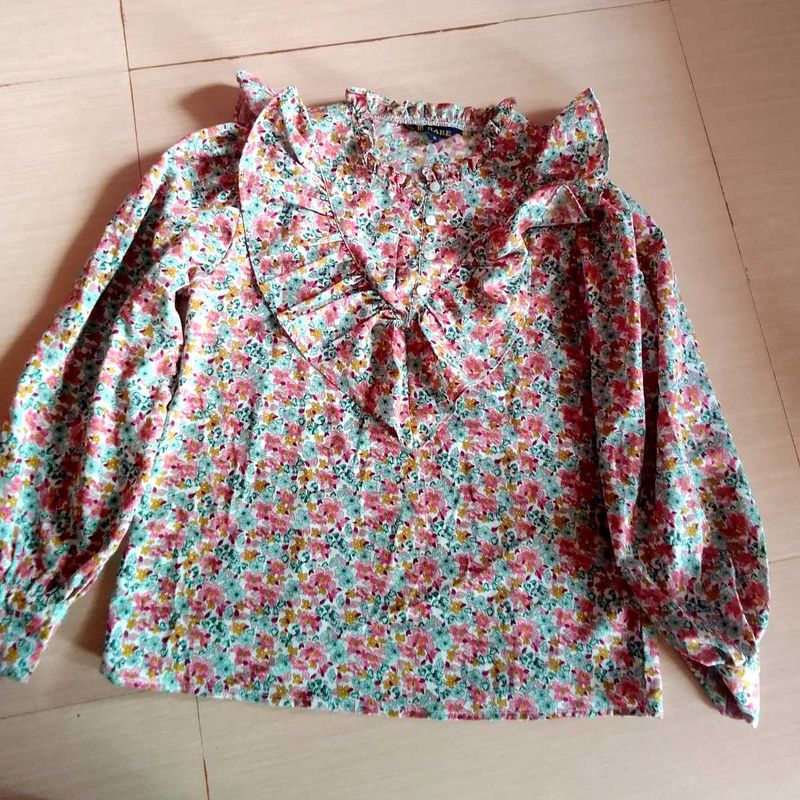 Floral Ruffle Blouse