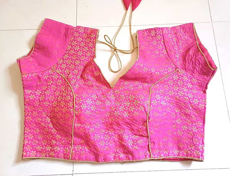 💥🆕️ Pink Brocade Blouse