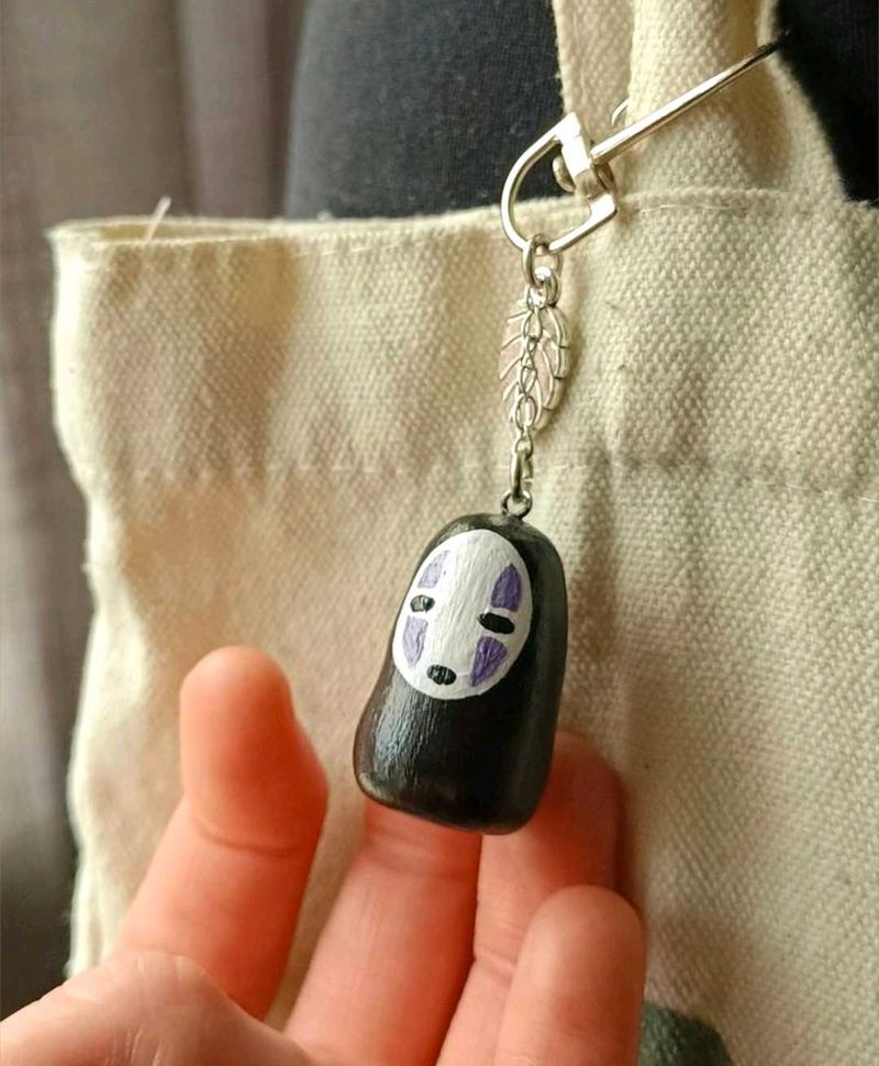 No Face Charm Keychain 🖤