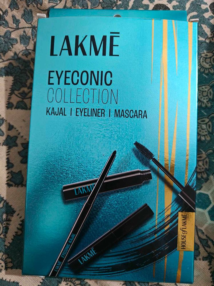 Lakme Eyeconic Collection