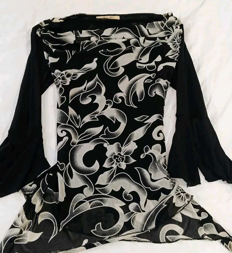 Floral Print Bell Sleeve Top