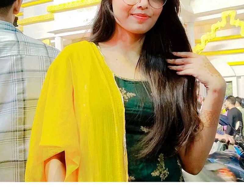 Beutiful Green Saharaa
