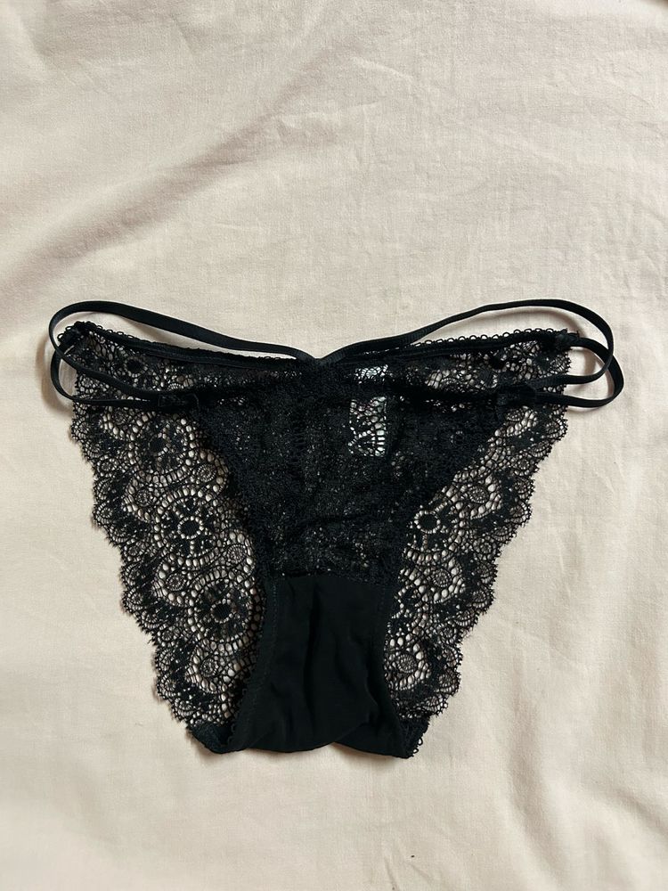 Black Lace Panties