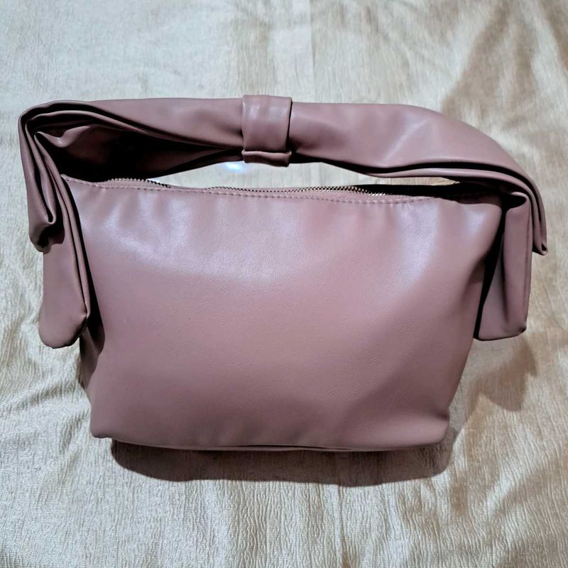 Myglamm Big Pink Bow Handbag
