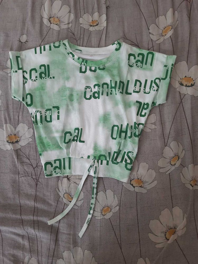 Trendy Graphic Crop Top for 3-5 yr olds