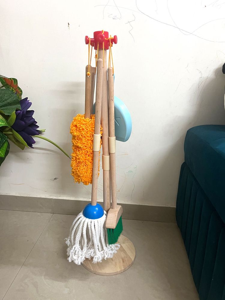 Wooden House Cleaning Set