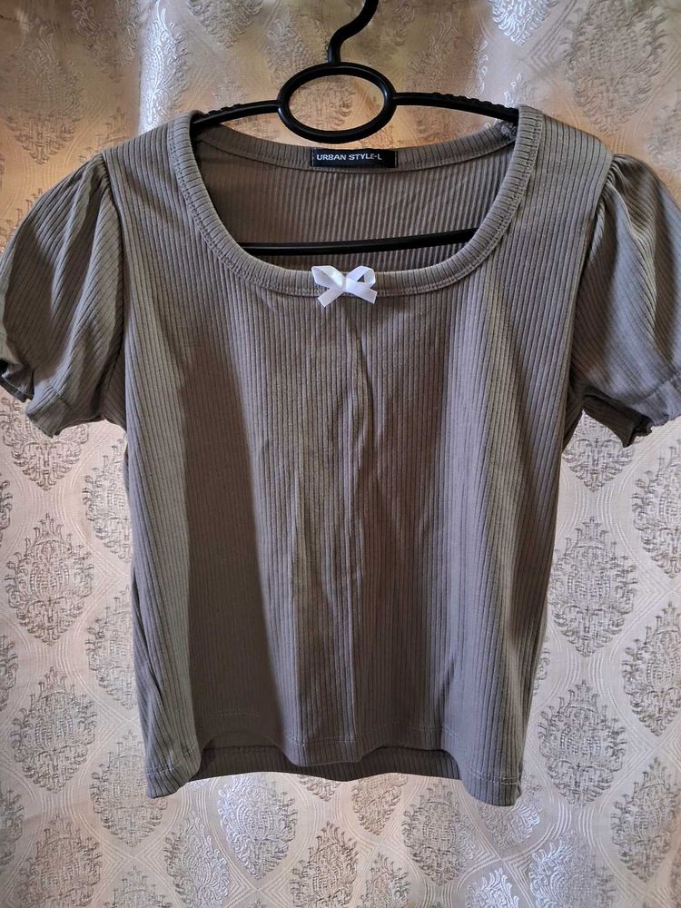 Ribbed Puff Sleeve Top